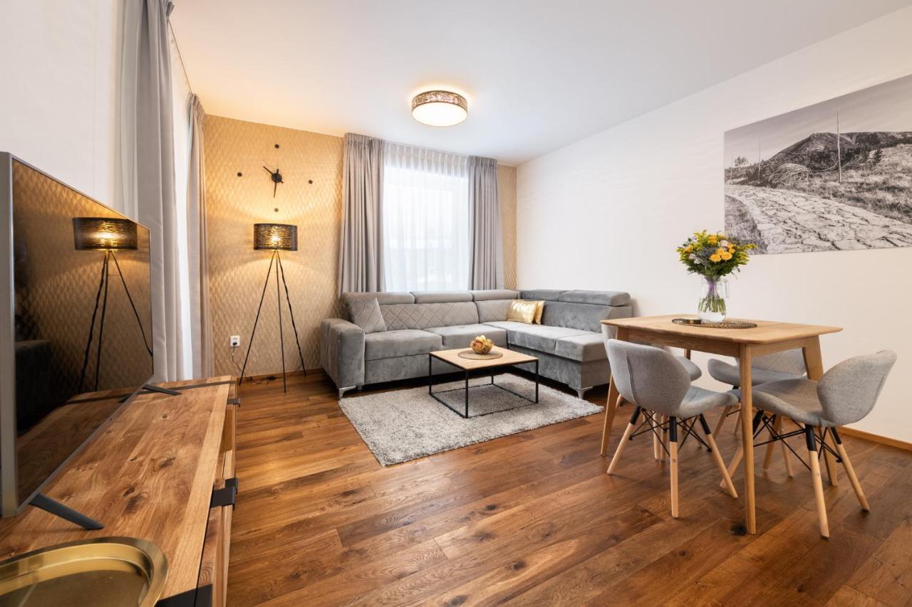 Apartmany Horska, Vrchlabi Luaran gambar