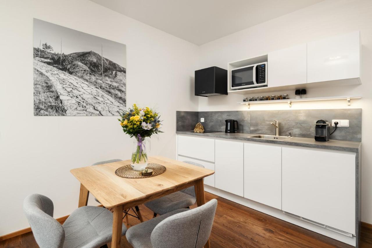 Apartmany Horska, Vrchlabi Luaran gambar
