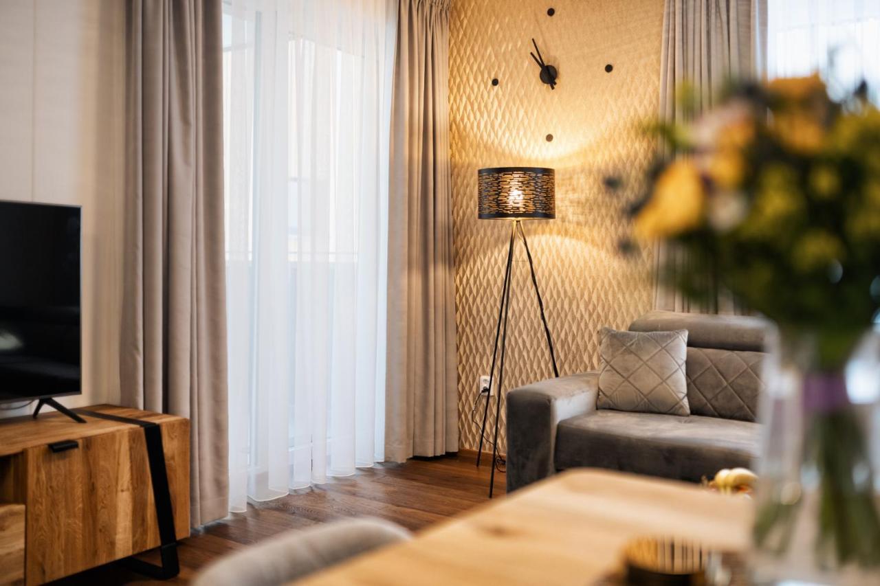 Apartmany Horska, Vrchlabi Luaran gambar